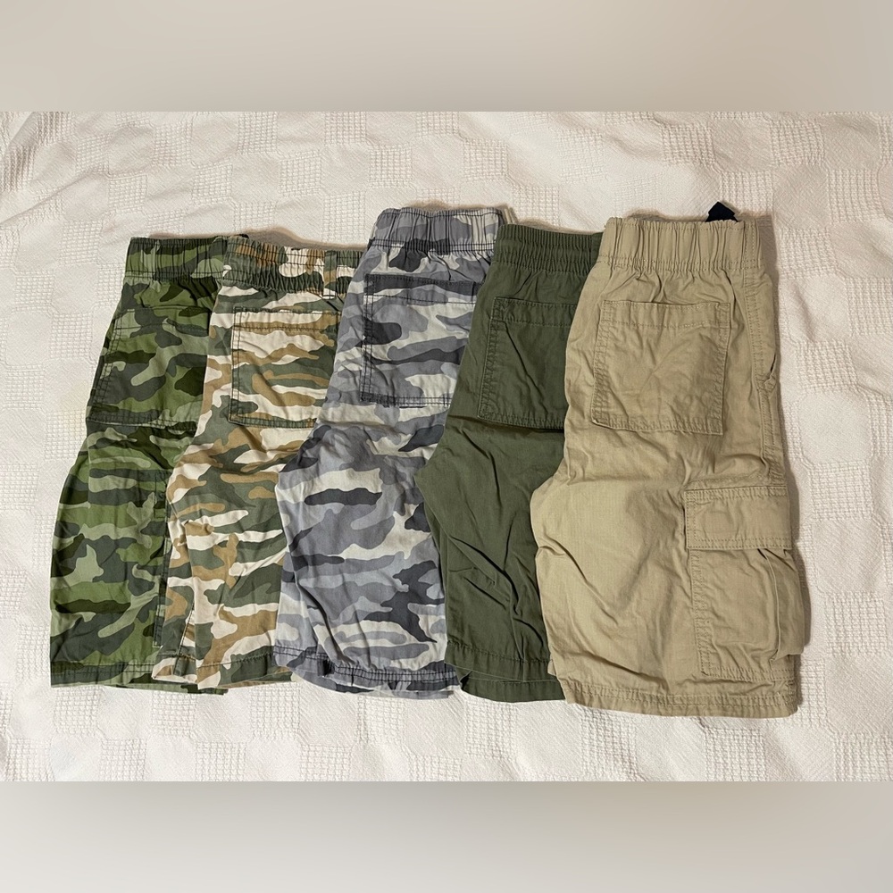 The Children’s Place Boys Camouflage Cargo Shorts Set - Picture 2 of 5
